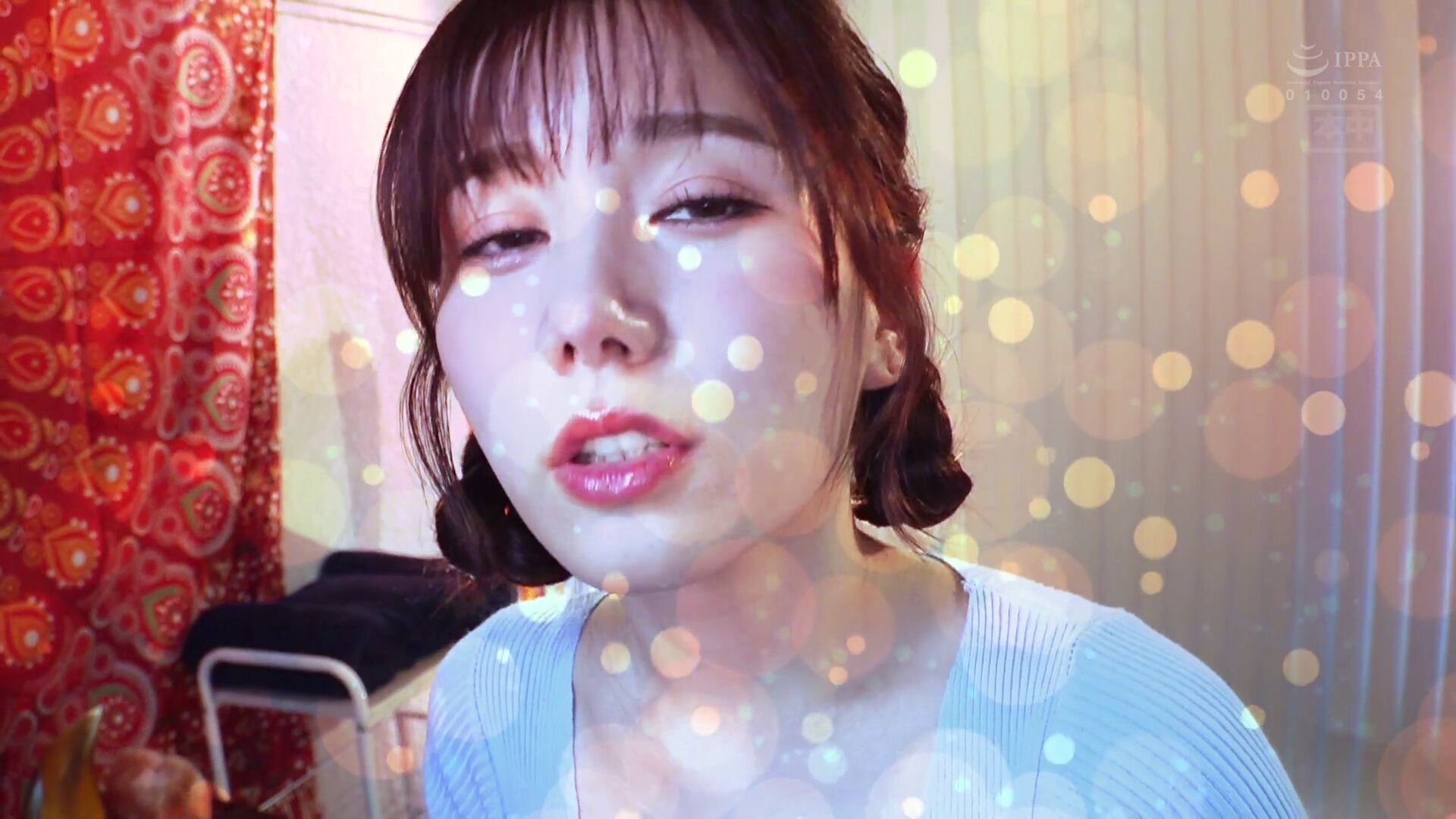 G-Cup Massage Tease